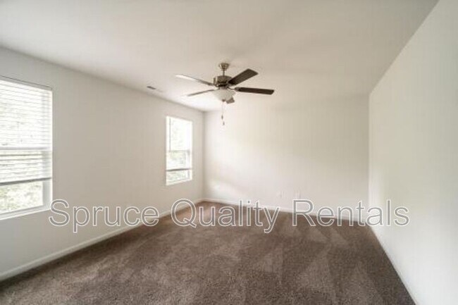 Building Photo - 1919 Glenburn Dr