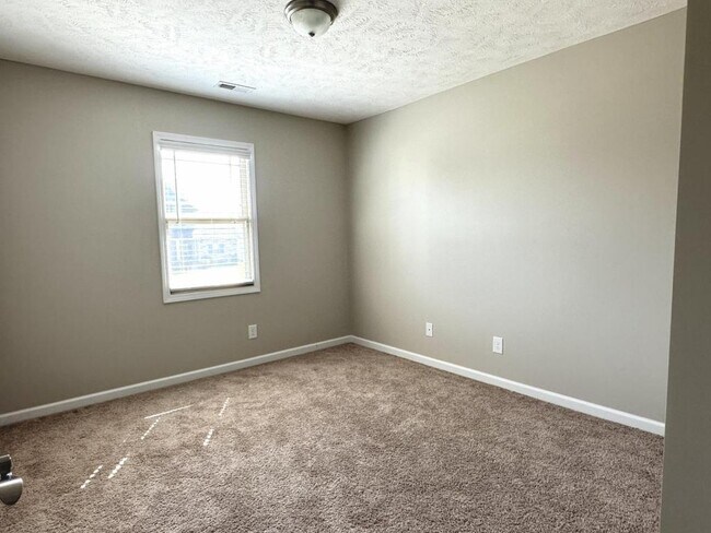 Building Photo - 6311 Jacobs Creek Cir