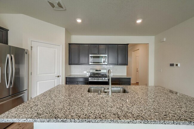 Building Photo - 4 Bedroom single family Ranch (Conner) hom...