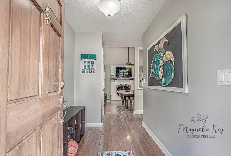 Building Photo - 803 Berrywood Ct