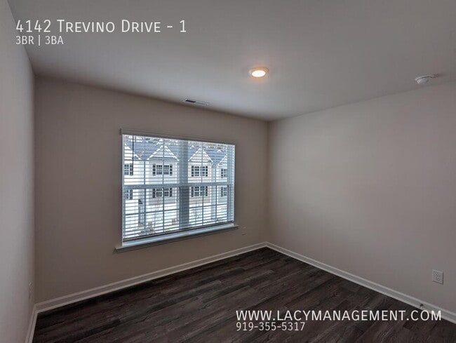 Building Photo - 4142 Trevino Dr