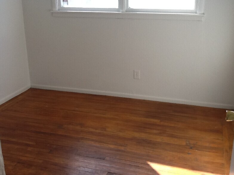 Building Photo - 3471 Stauss Ave