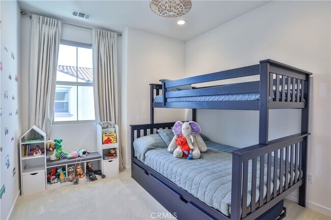 Building Photo - 224 Babson Ct