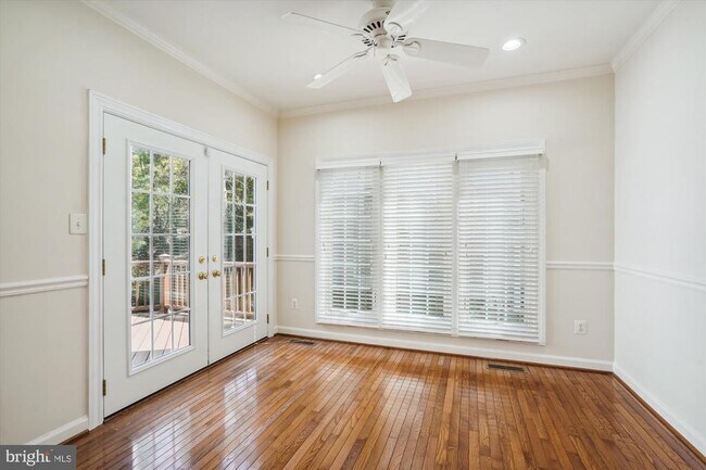 Building Photo - 4524 Fair Valley Dr