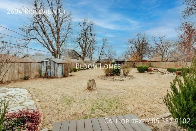 Building Photo - 2604 Ridgeview Ct