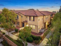 Building Photo - 721 Via Dolcetto