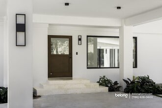 Building Photo - 8800 SW 118th St