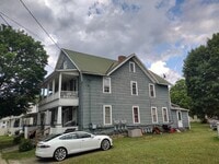 Building Photo - 708 Linden Pl
