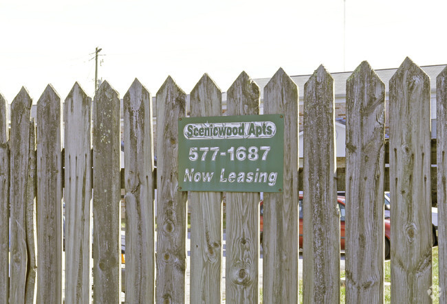 Building Photo - Scenic Wood Apartments