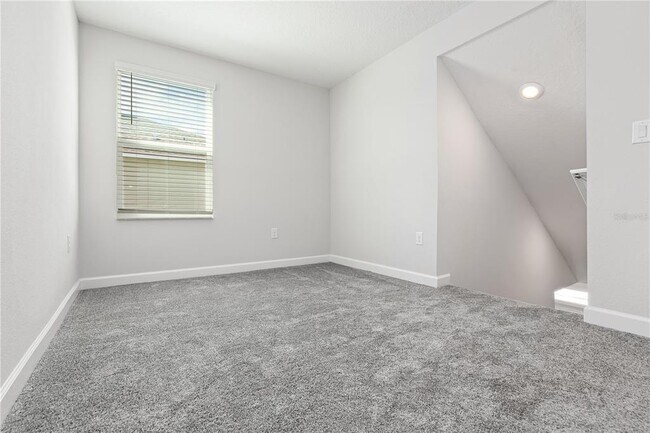 Building Photo - 4410 Seven Canyons Dr