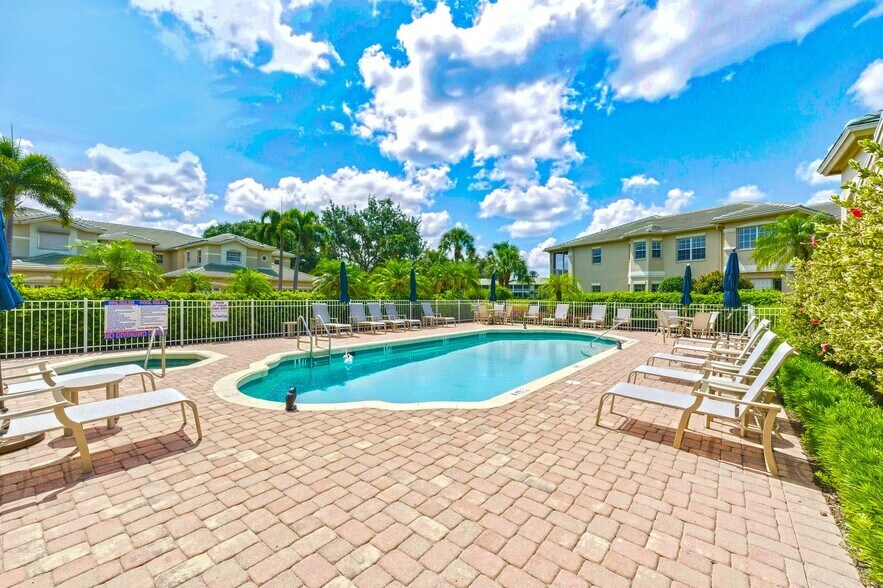 Building Photo - 658 Vintage Reserve Cir