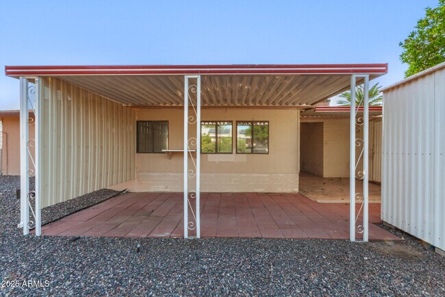 Building Photo - 6224 E Dallas St