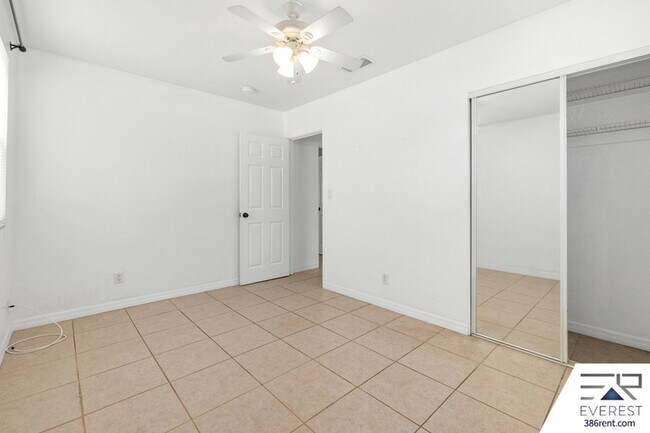 Building Photo - 618 S Lanvale Ave