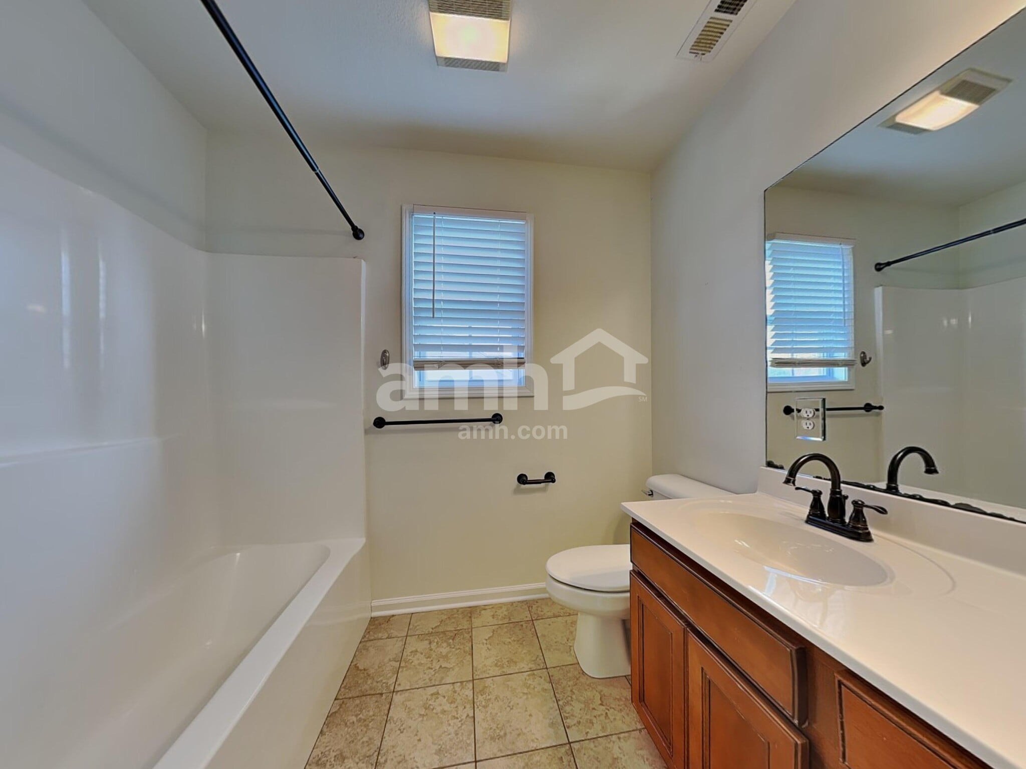 Building Photo - 3342 Hunt Crest Rd