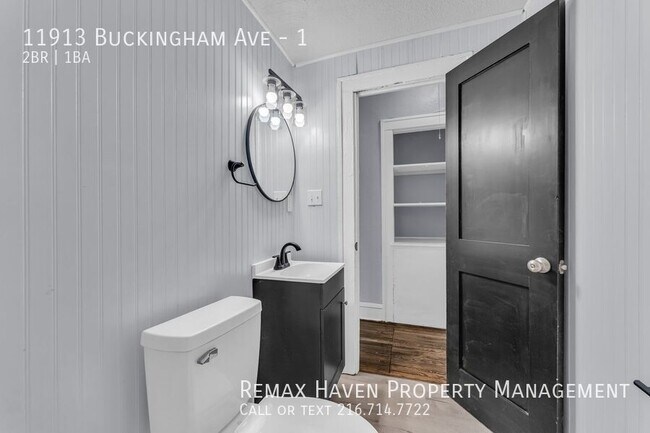 Building Photo - 11913 Buckingham Ave