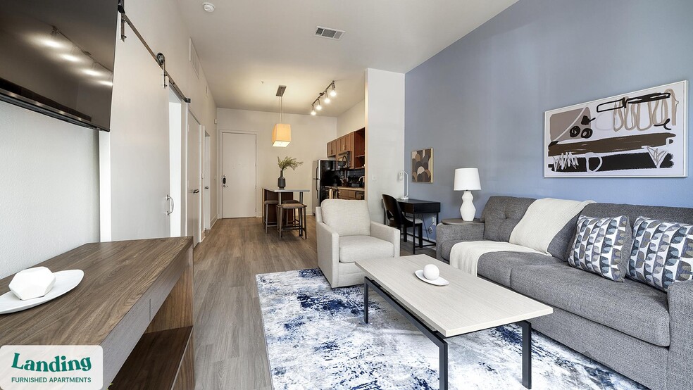 Building Photo - 810 W St Johns Ave