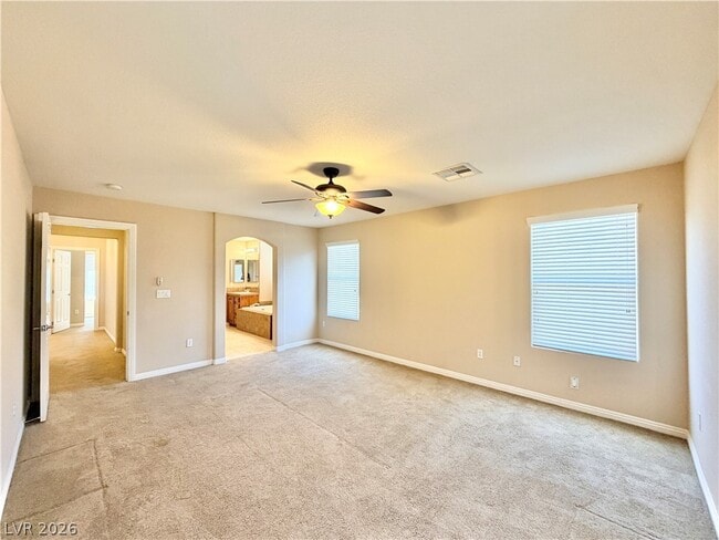 Building Photo - 10360 Blue Ginger Dr