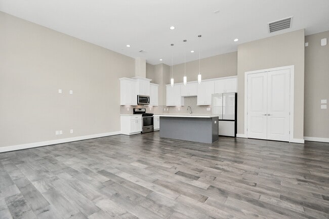 Building Photo - 5507 Beall St