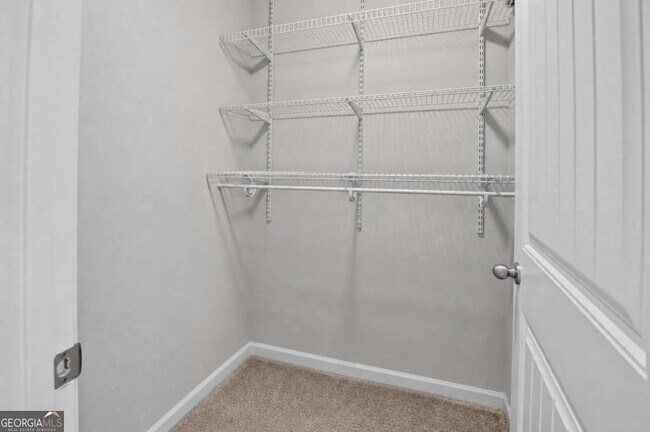 Building Photo - 205 Orchard Trail