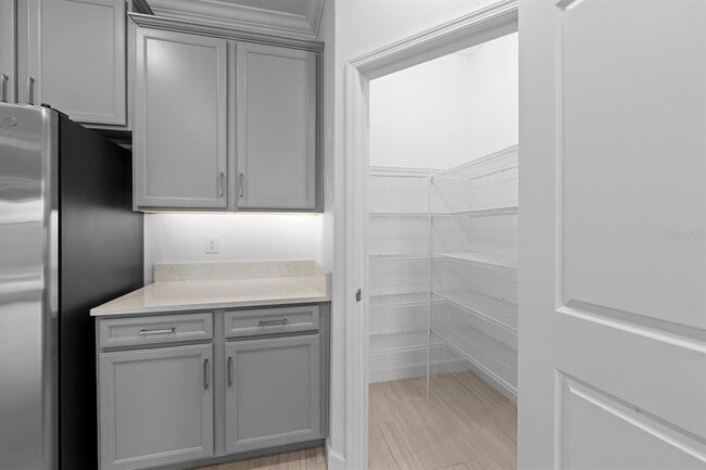 Building Photo - 14265 17th Ct E