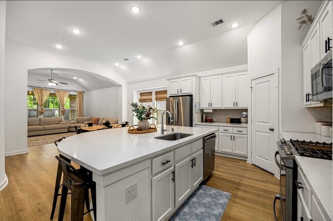 Building Photo - 17303 Merigold Hts Dr
