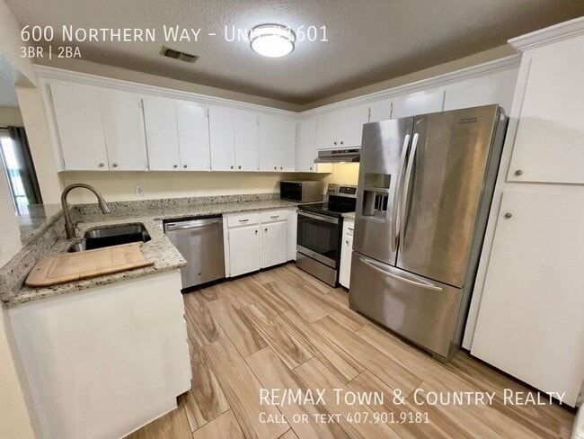 Building Photo - 600 Northern Way