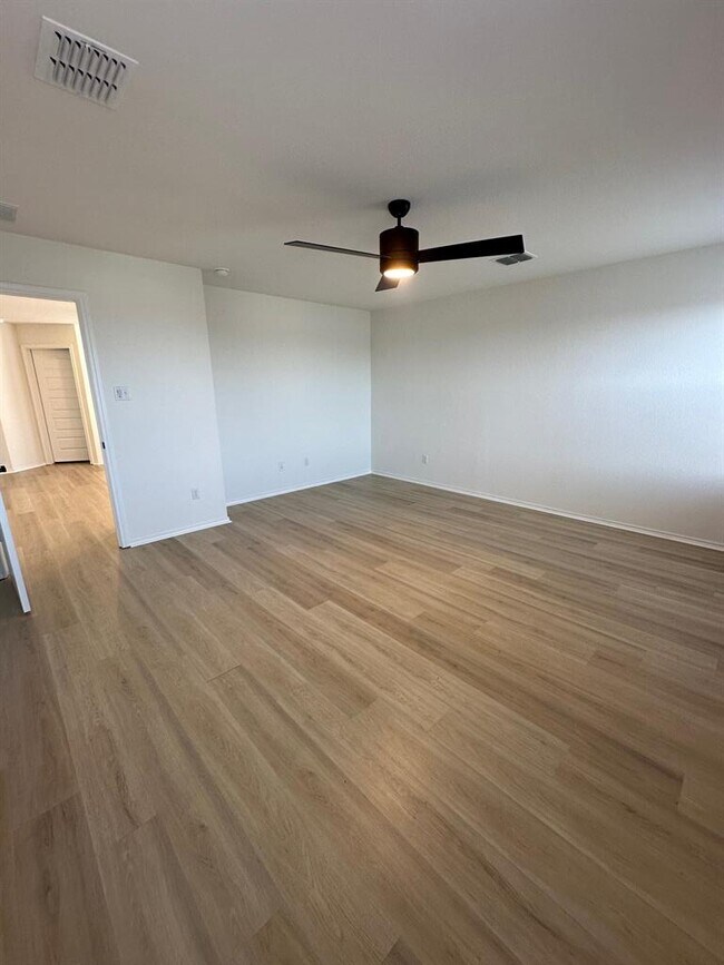 Building Photo - 4469 Acerno St