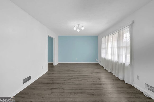 Building Photo - 2746 Abilene Trail SW