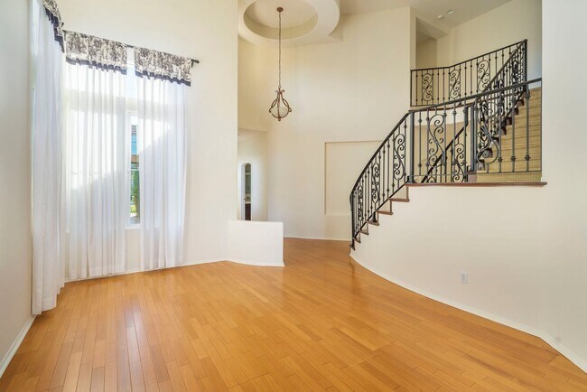 Building Photo - 21603 Glen Canyon Pl
