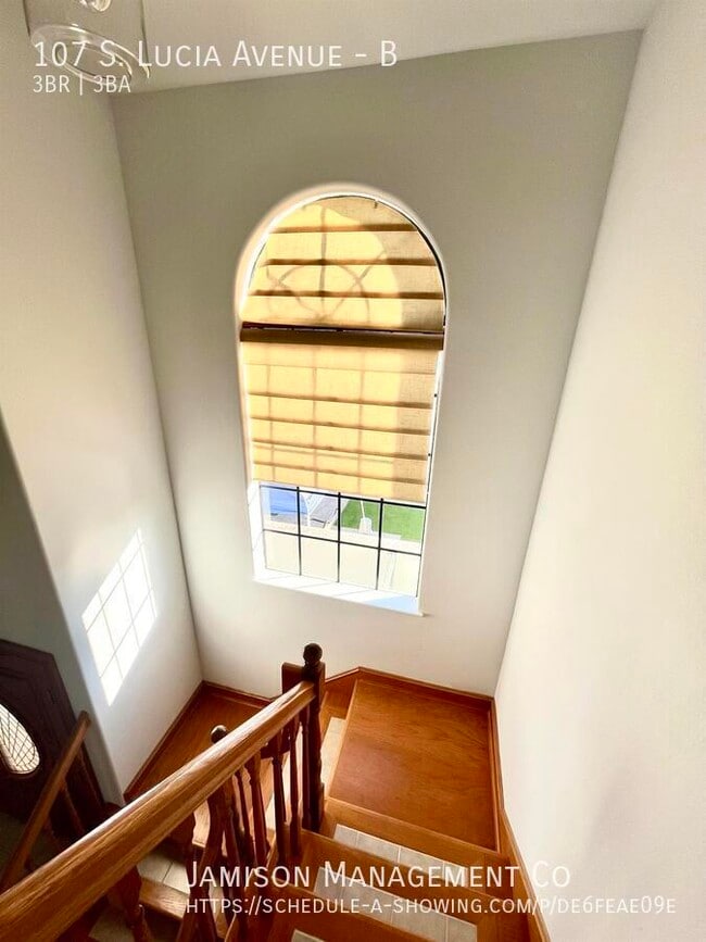 Building Photo - 107 S Lucia Ave