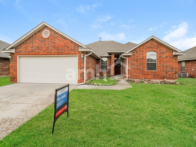 Building Photo - 509 SW 163rd St