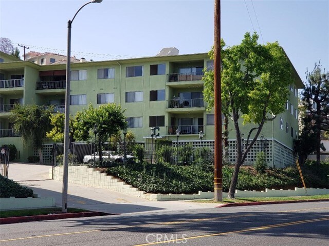 Primary Photo - 1301 S Atlantic Blvd