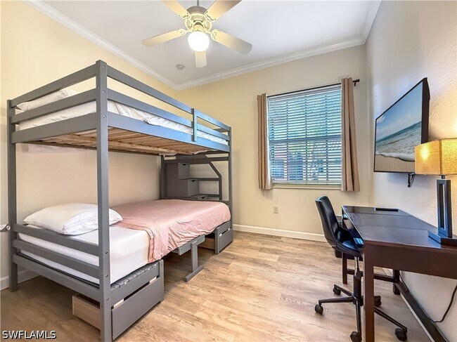 Building Photo - 8524 Via Lungomare Cir