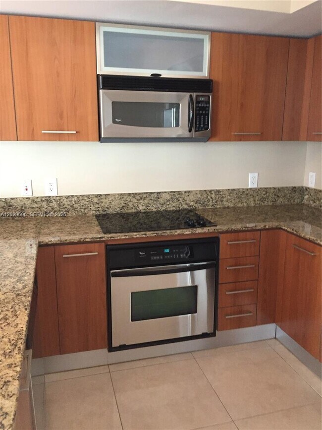 Building Photo - 9066 SW 73rd Ct