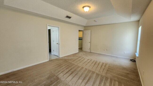 Building Photo - 550 Bay Hawk Ct