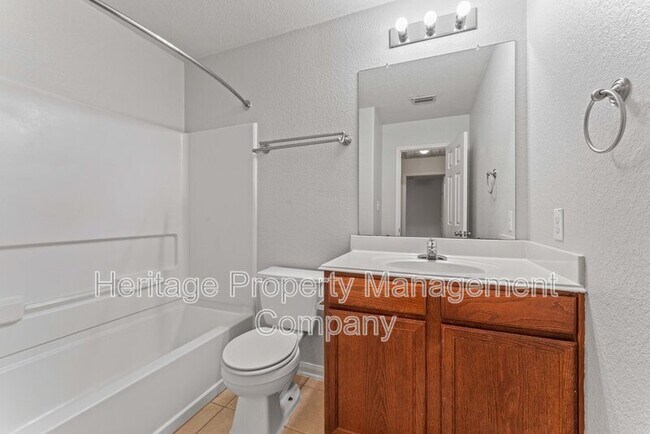 Building Photo - 10926 Acorn Canyon