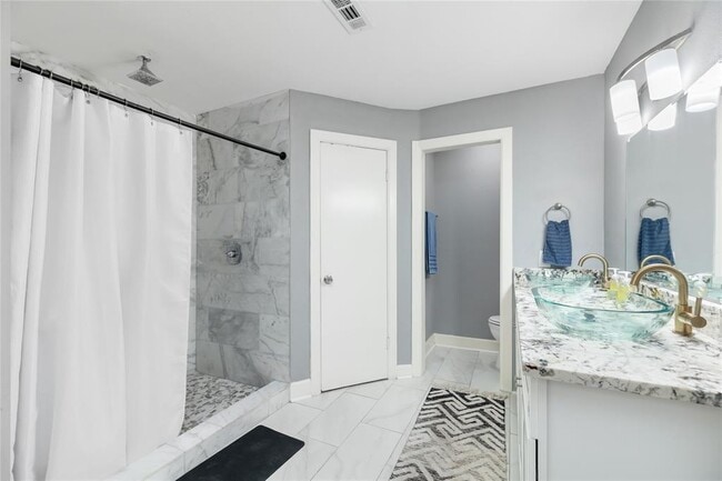 Building Photo - 11714 Fallwood Dr