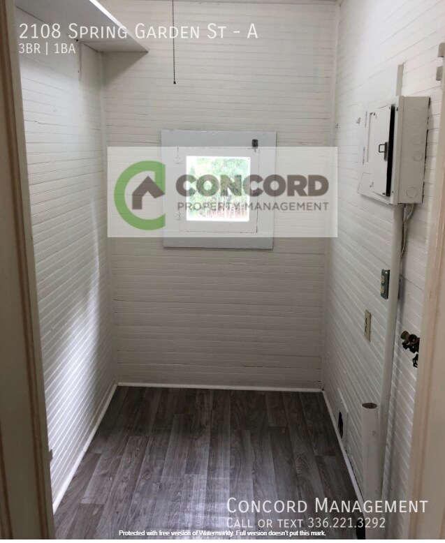 Building Photo - 2108 Spring Garden St