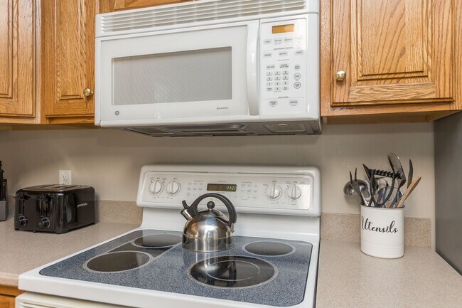 Building Photo - 3 Bedroom Home in Massanutten!!!