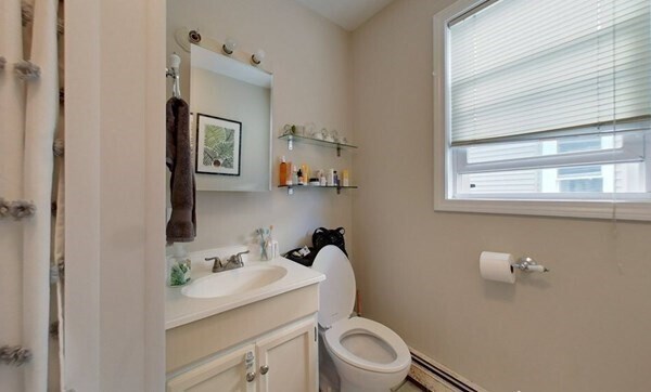 Building Photo - 8 Speridakis Ter