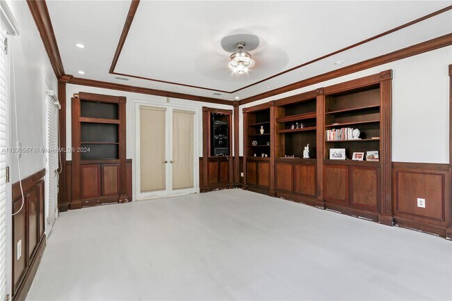 Building Photo - 8700 SW 153rd Terrace
