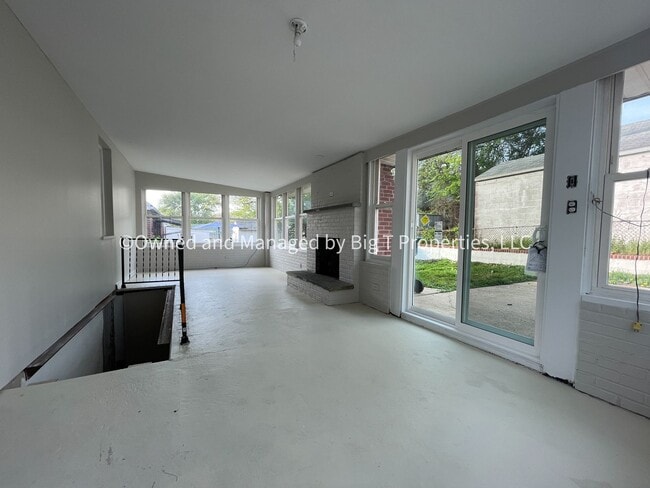Building Photo - Home for rent in Wilmington