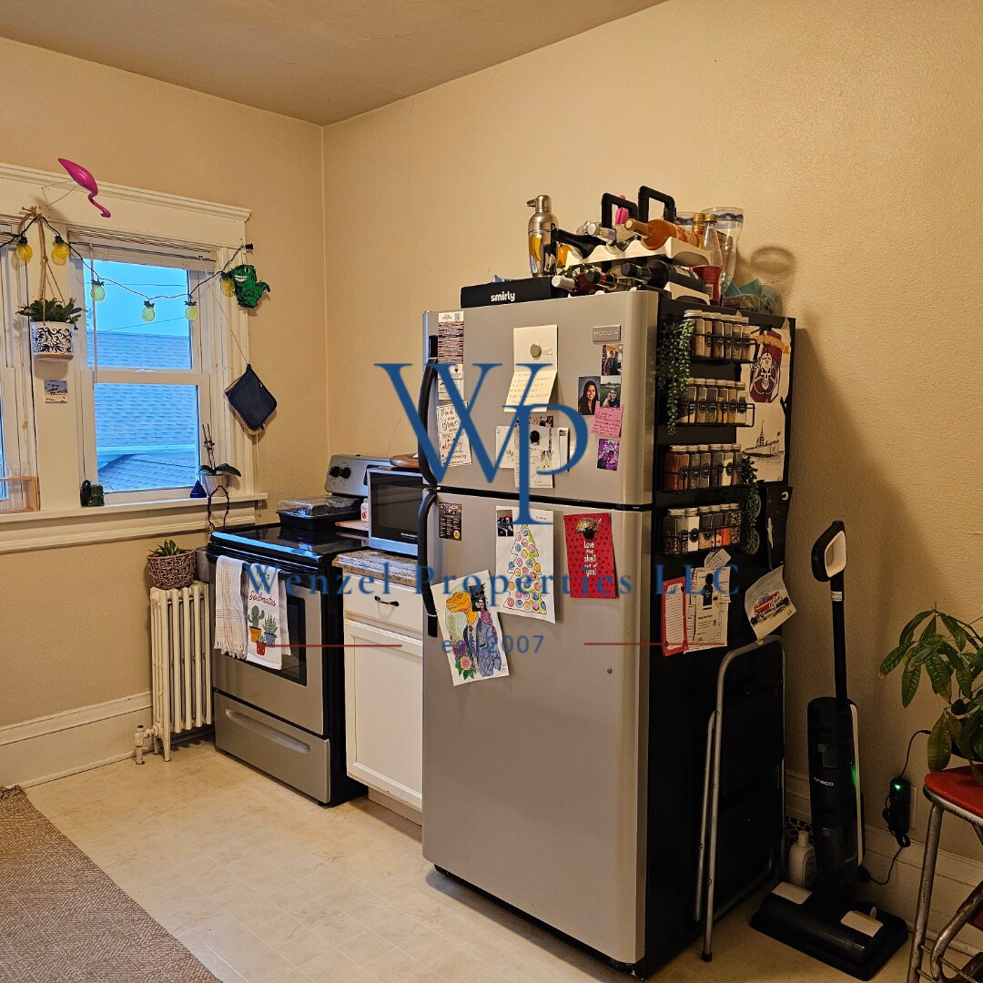 Kitchen - 1215 Marshall St