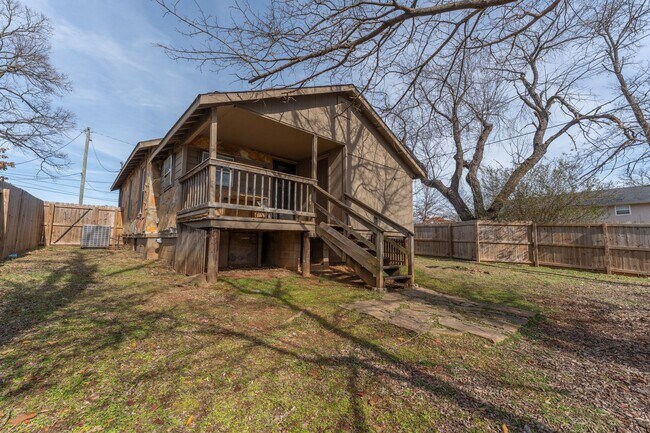 Building Photo - Charming Stone Home