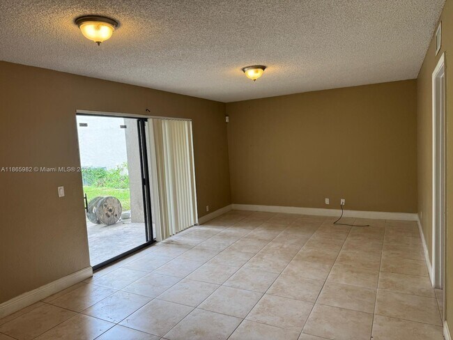 Building Photo - 1561 Windorah Way