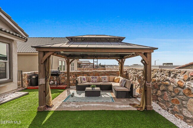 Building Photo - 261 Penbridge Pl