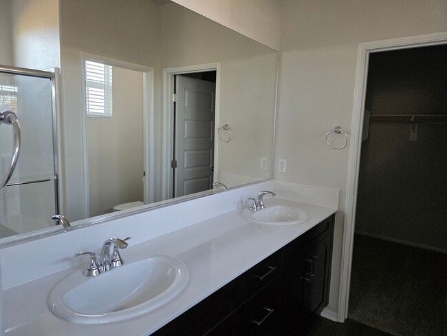 Building Photo - 40406 Via Cava