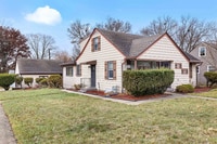 Building Photo - 2239 Ohio Pkwy