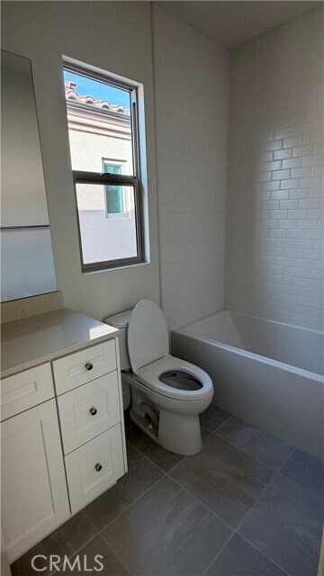 Building Photo - 155 Pisano