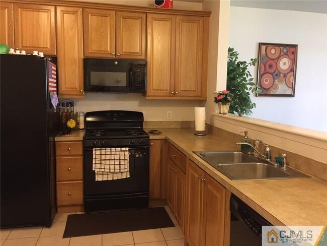 Building Photo - 3023 Edward Stec Blvd